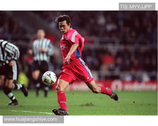 足球场上的明星瞬间搞笑表情包让你欢乐不断分享快乐时刻